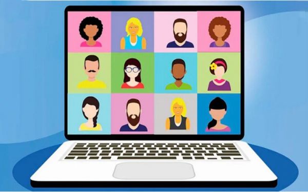 Reuniones informativas ONLINE con las familias y horario del primer día de clase.